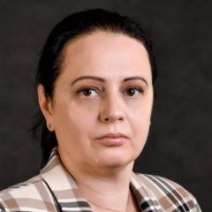 Пухова Елена